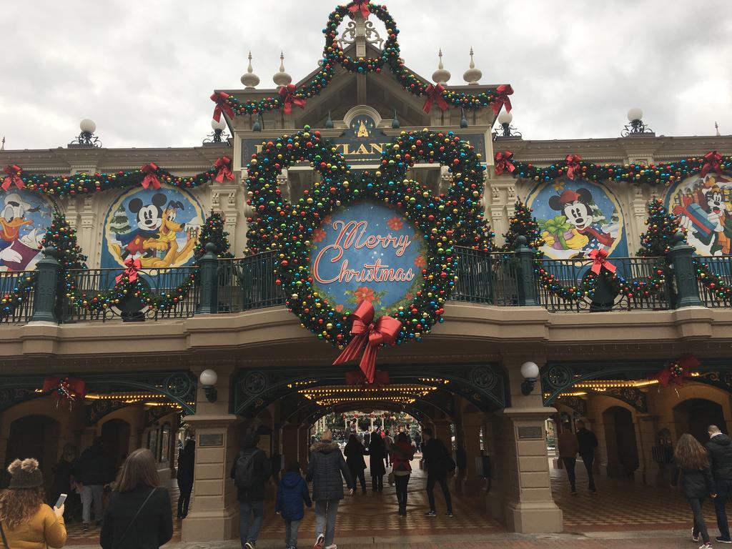 F&B'S Home Disneyland Paris Serris Dış mekan fotoğraf